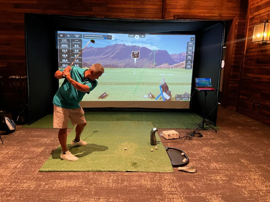 Boston golf simulator hire for trade shows, expos, and brand activations