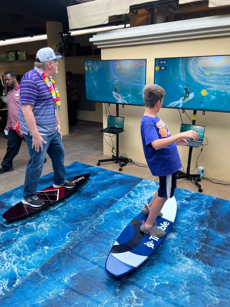 Virtual surf simulator rental with professional setup