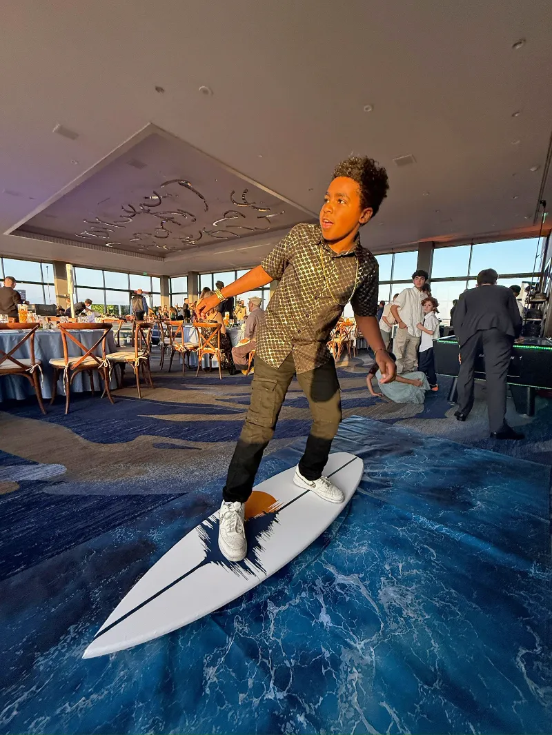 Surf simulator for events and experiential marketing