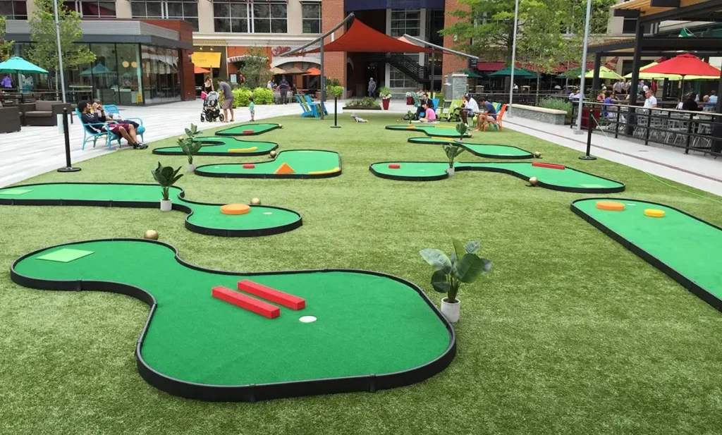 mini golf rental